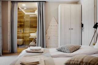 Отели типа «постель и завтрак» VILLA NOSAL - Zakopane Закопане Двухместный номер Делюкс с 1 кроватью и балконом-4